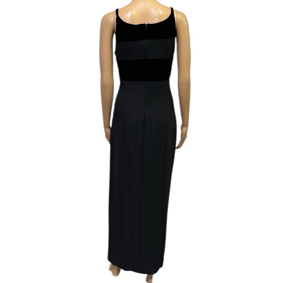 Jazz II Formal Black Velvet Accent Slit Front Sleeveless Maxi Gown Dress Size 10 - Picture 7 of 16